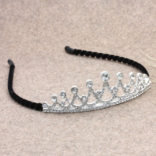 Korean diamond-encrusted fine hair band, Korean version bow hair clip headband small accessories Application Scenario