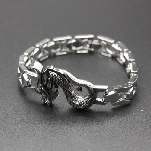 Metal men's watch with bracelet, League of Legends alloy bracelet accessory details Picture