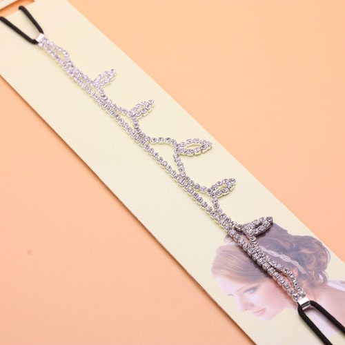 In South Korea, there are popular elastic women's hair bands, headbands, forehead chains and rhinestone headbands details Picture