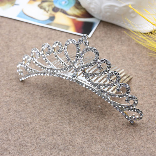 Children's crown hair accessory, large princess hair pin headwear, bride's updo accessory Application Scenario