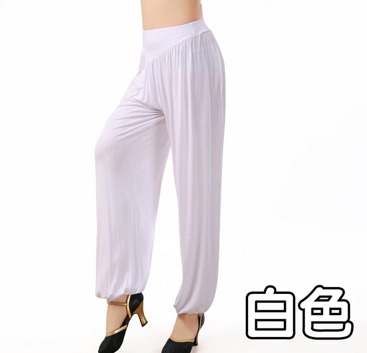 Yoga pants, lantern pants, square dance pants, casual practice pants, Tai Chi pants, morning exercise pants Application Scenario