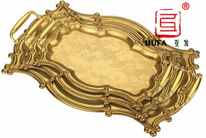 Grape flower square plate Titanium gold three-piece art plate
