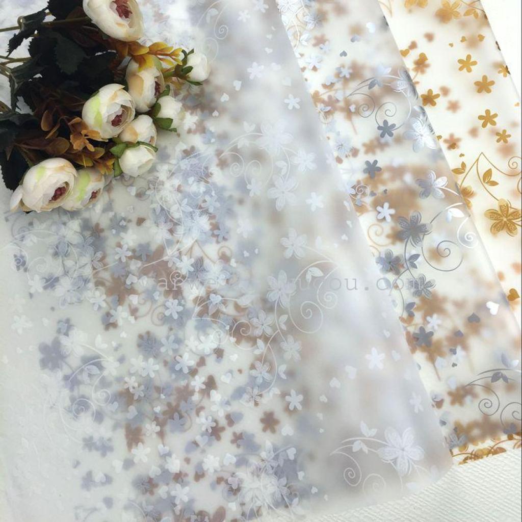 Printed small flower matte paper, flower packaging material, wedding supplies Specification image