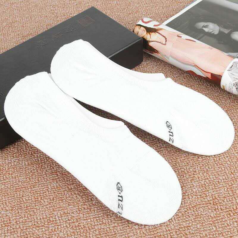 Internet-famous best-selling combed cotton nano men's socks, invisible socks, boat socks, and street stall socks Application Scenario