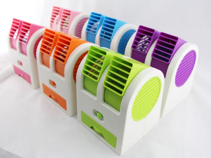 Mini usb small fan, battery-powered bladeless cooling air cooler, desktop fragrance desktop fan