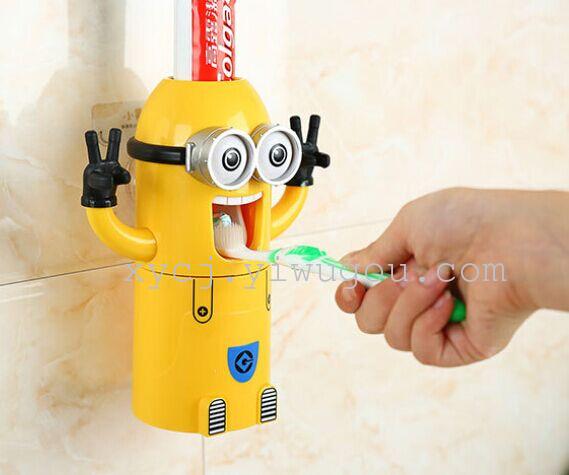 New Korea automatic toothpaste dispenser cartoon minions toiletry set Toothbrush and toothpaste holder Creative gift