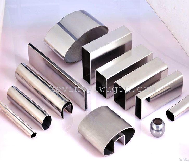 The stainless steel pipe manufacturer supplies export-grade 316 and 304 stainless steel pipes and square pipes