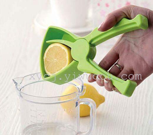 Manual lemon juicer, fresh fruit juicer, mini simple fruit juicer, one-piece consignment Application Scenario
