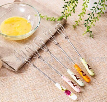 Wholesale of ceramic manual egg beaters, egg mixers, kitchen egg stirrers and baking tools Specification image