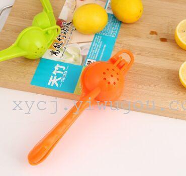 Wholesale plastic lemon juicer made of eco-friendly materials, direct sales from the manufacturer Application Scenario