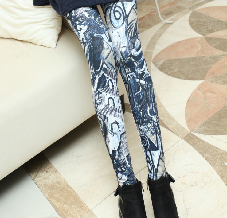 Wholesale of new tropical rainforest print stretch nine-inch leggings Application Scenario