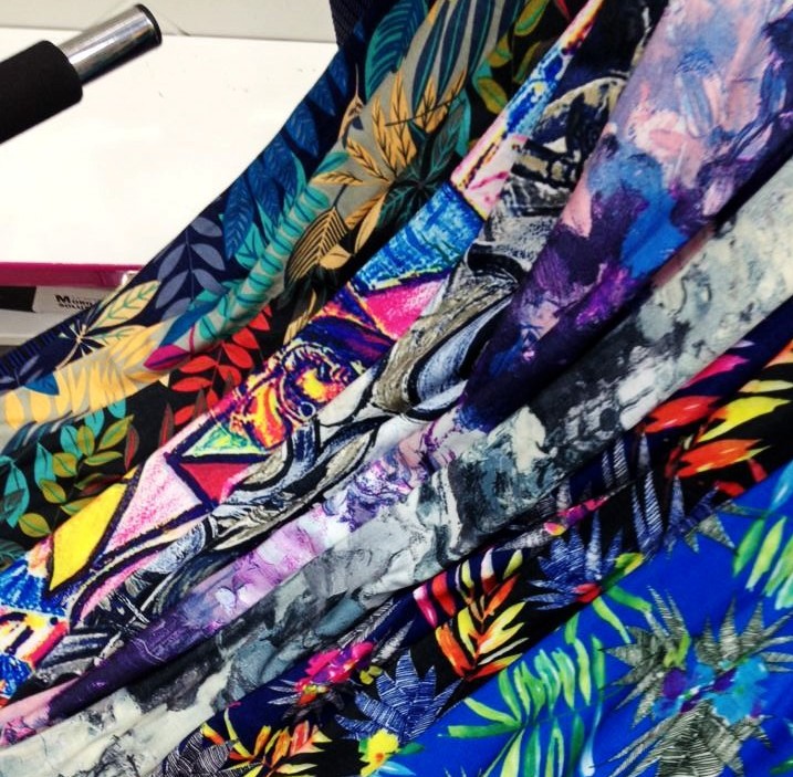 Wholesale of new tropical rainforest print stretch nine-inch leggings Specification image
