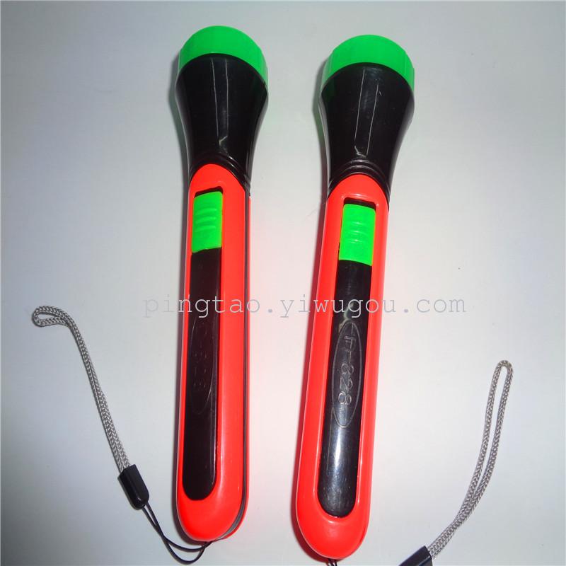Children's plastic toys key chain lamp luminance gift LED lamp D-828 flashlight supply factory direct sales