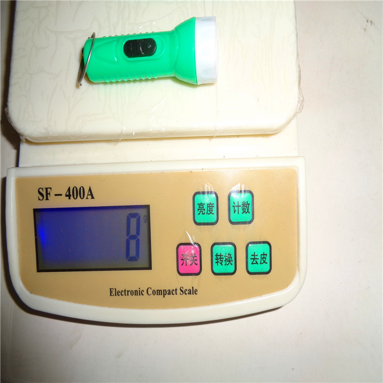 Children's toy keychain light, gift, LED night light, luminous pendant, 686 flashlight factory direct sales Application Scenario