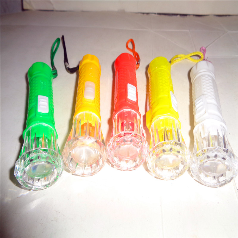 Children's plastic toy keychain lights, free gifts, LED night lights, luminous pendants, flashlights, factory direct sales Specification image
