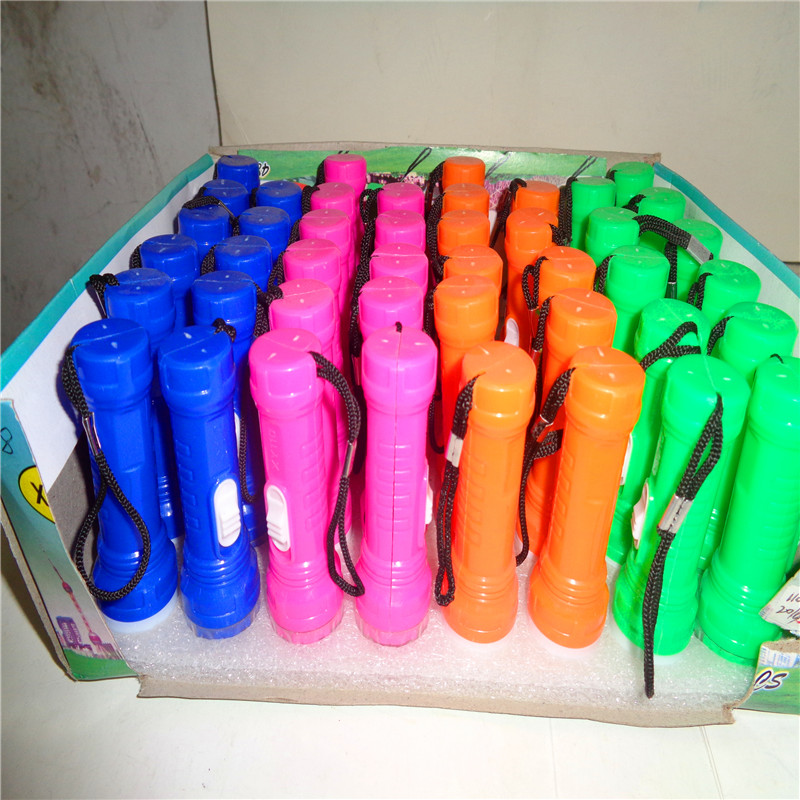Children's toy keychain lights, illuminated pendants, LED night lights, free gifts, flashlights, street stall supplies, factory direct sales