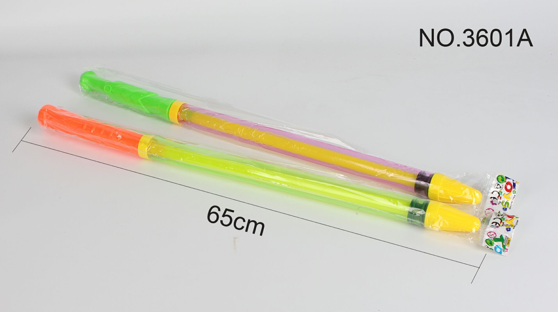 Children's plastic pull-out water guns, summer children's beach drift water guns, hot sales water cannons at street stalls and night markets full figure