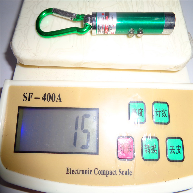 Children's plastic toys, flashlights, LED keychains, gifts, night lights, round heads, three-in-one products, direct sales from the manufacturer at street stalls Application Scenario