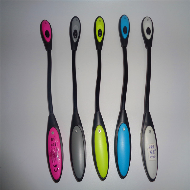 Children's toys LED clip book light student dormitory bed lamp light source small book light manufacturer direct sales
