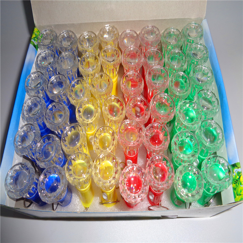 Children's toy keychain lights, free gifts 106-SD flashlights, street stall supplies, direct sales of LED night lights
