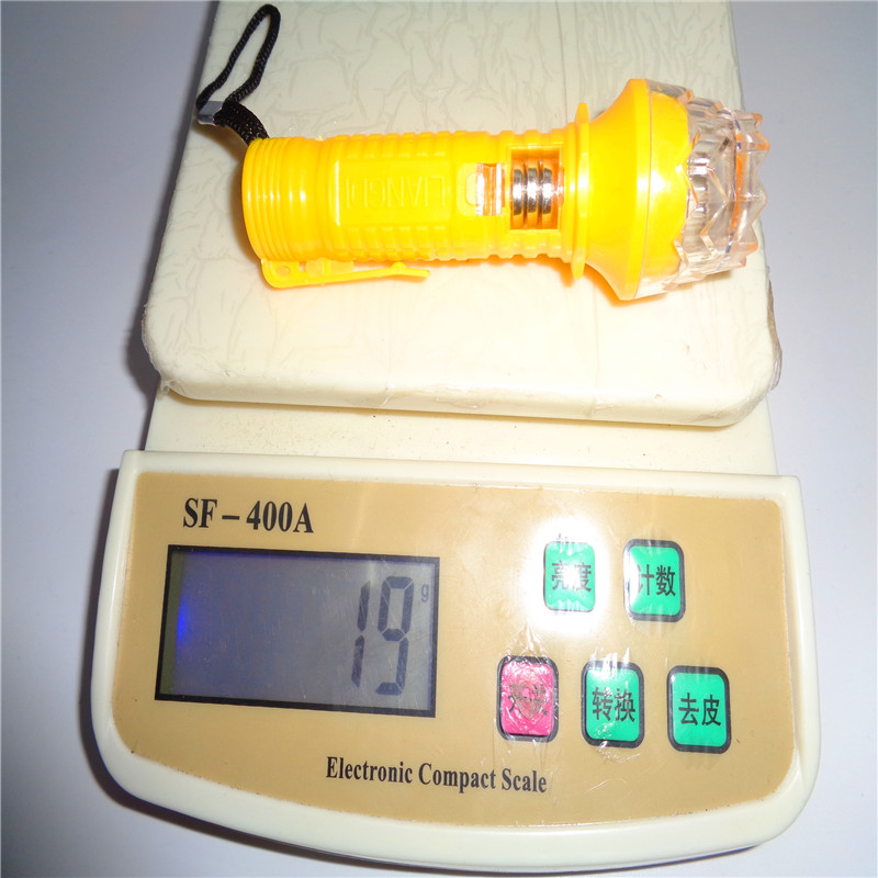 Children's toy D-928 flashlight, event gift, LED keychain, night light, street stall supply, factory direct sales Application Scenario