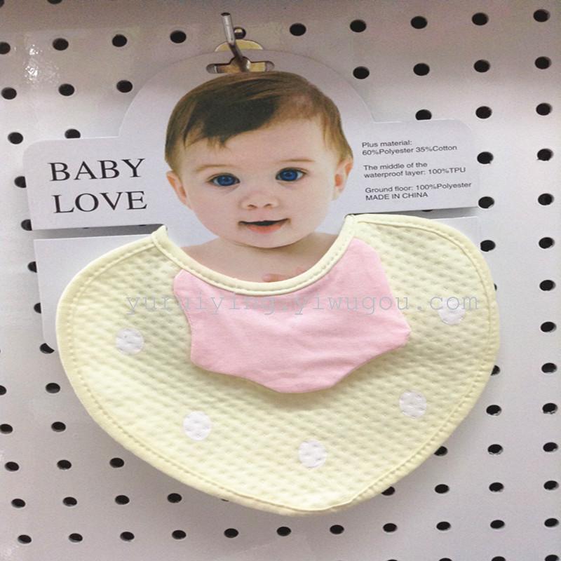 Baby bibs with waterproof single-sided buckle straps and strawberry wipes are sold directly by the manufacturer for export Specification image
