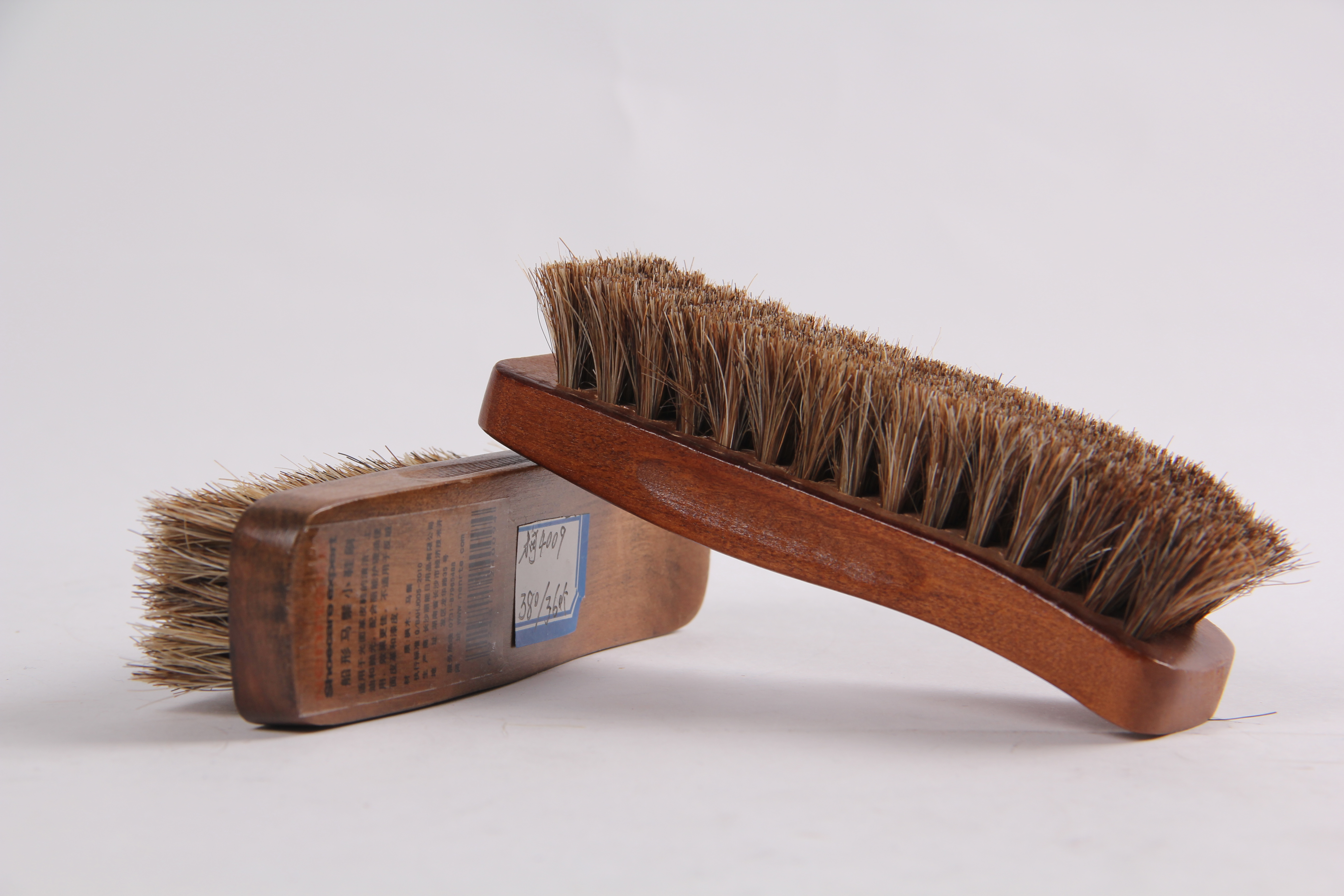 Premium horsehair brushes are sold directly by the manufacturer with favorable prices. Welcome to purchase Application Scenario