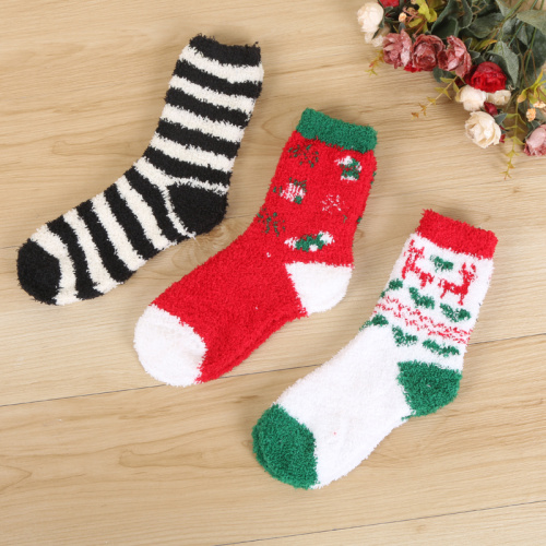 Winter home floor socks from street vendors are fashionable, cute, warm, sleep socks and towel socks