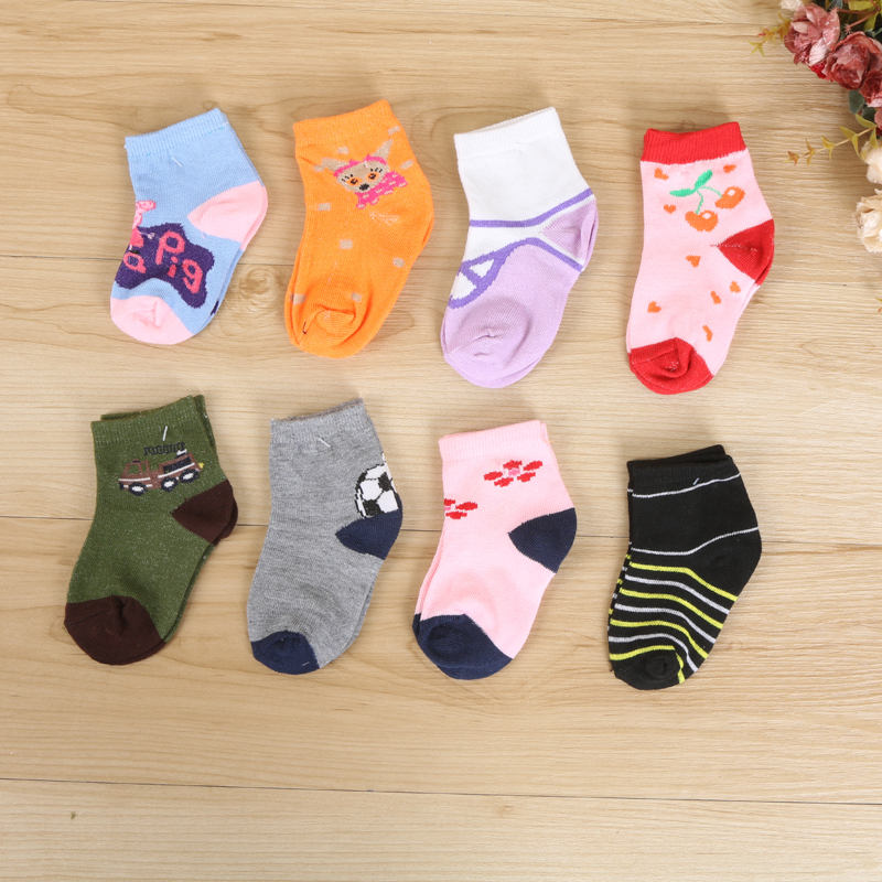 Spring and autumn fashionable and cute children's socks, cotton socks, baby socks and warm children's socks from the street stall