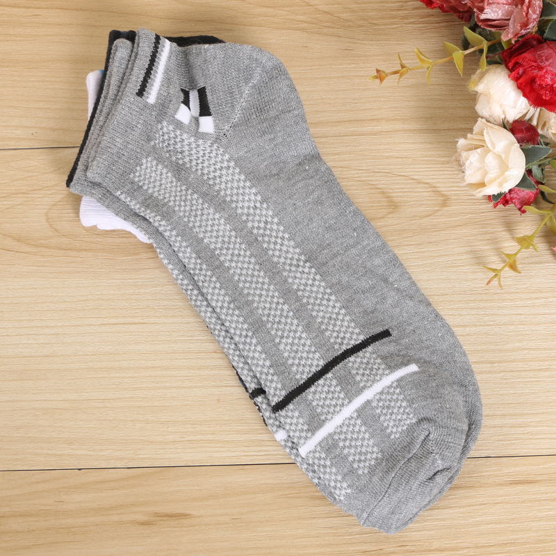 Calcetines de piso calcetines otoño-invierno calcetines de hombre calcetines de algodón todas las estaciones calcetines deportivos medias de lancha calcetines de baloncesto Specification image