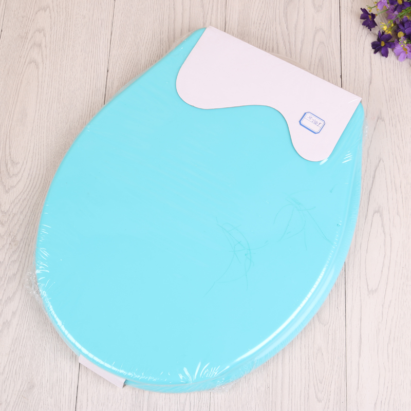 PP material toilet lid with exquisite details and high comfort