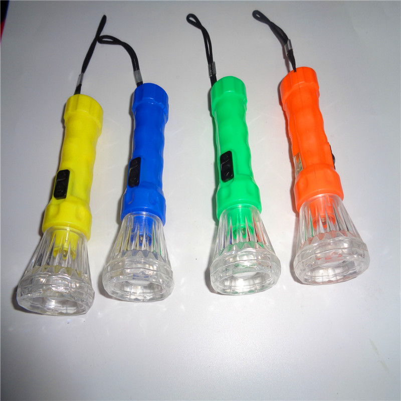 Children's toys CN-5198 flashlight, gift LED keychain, night light, luminous supply, direct sales
