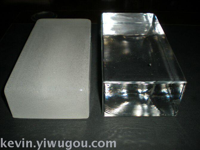 Hot-melt solid frosted glass bricks 200*100*50 are exported directly to Africa by the manufacturer details Picture