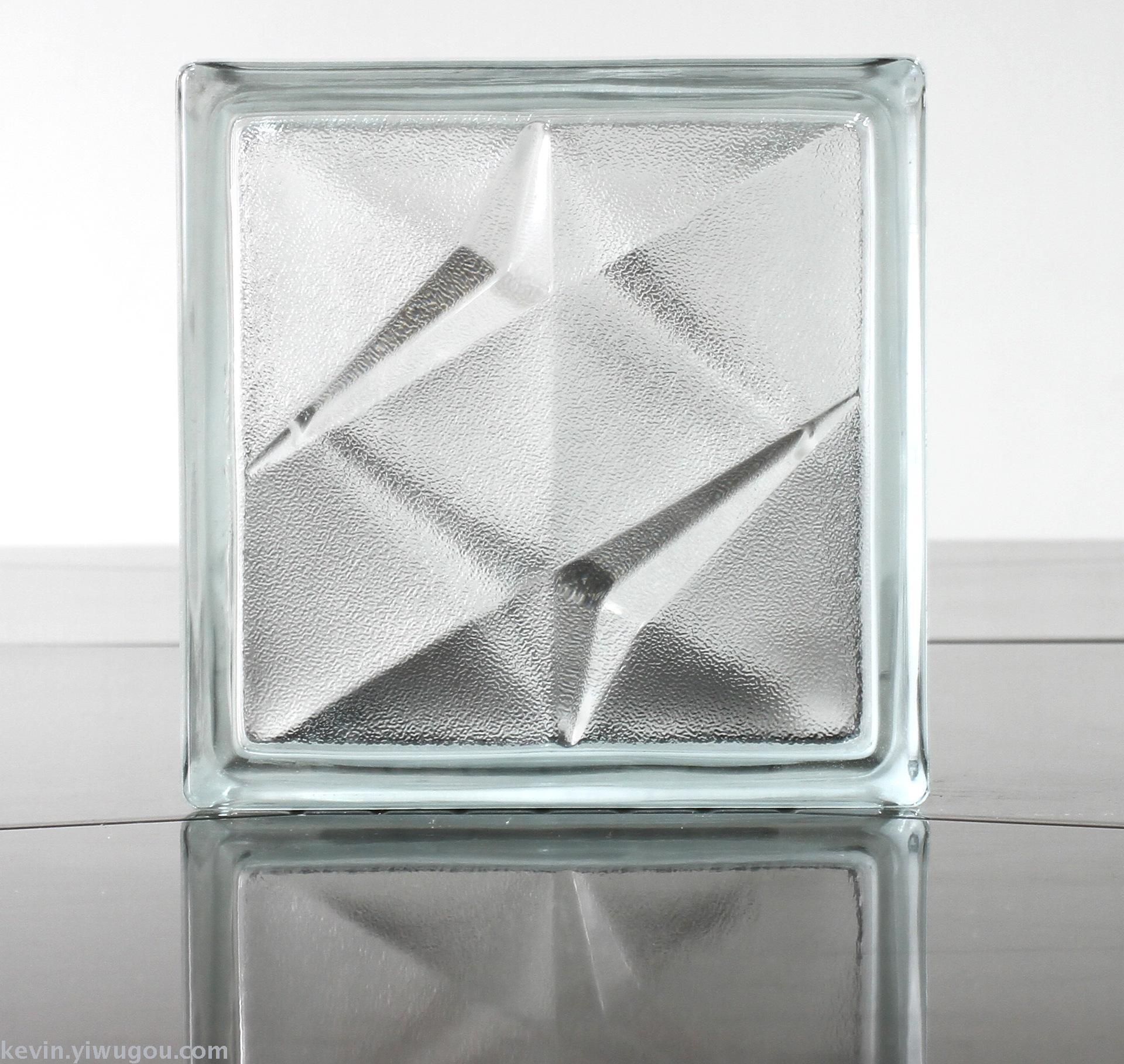 Factory direct sales of transparent glass bricks with parallel patterns to Africa Application Scenario