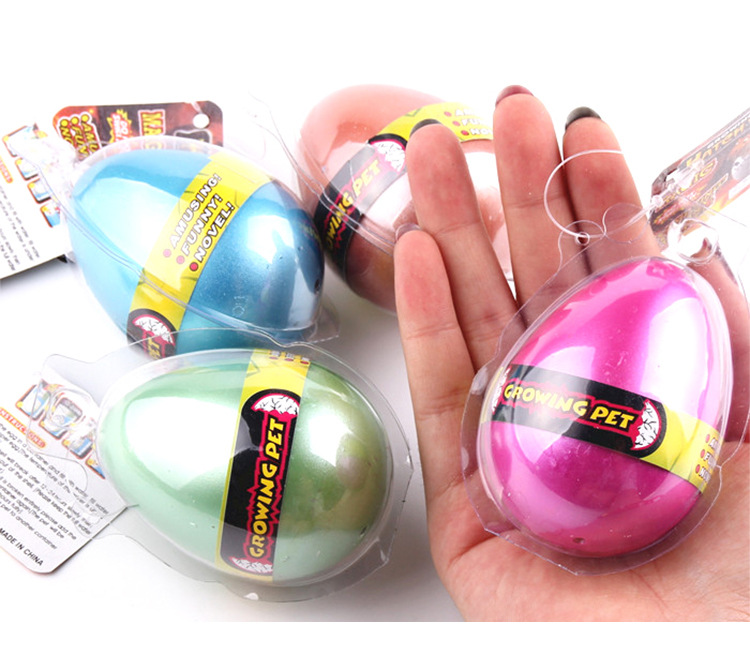 Queer Cool Cool New and Unique Water Swelling Toys wholesale Dinosaur toys Extra-large dinosaur egg hatching toys Application Scenario