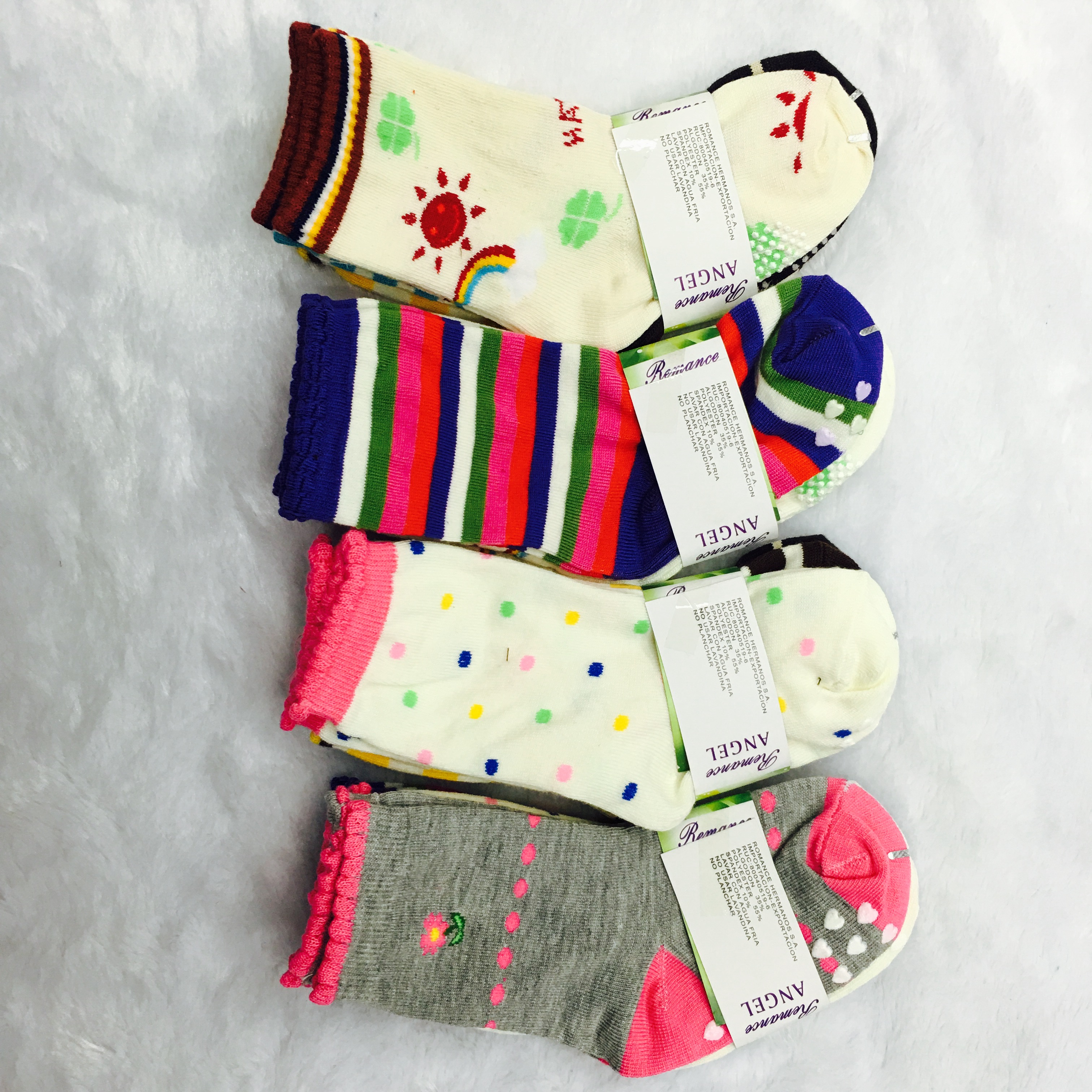 Street stall boys' and girls' glue socks, cotton anti-slip cartoon children's socks, children's cotton socks, floor socks, early education center socks Specification image