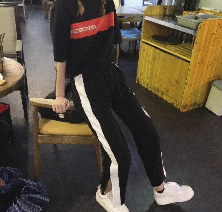 New flared side striped split-color loose casual pants for women, wide-leg pants details Picture