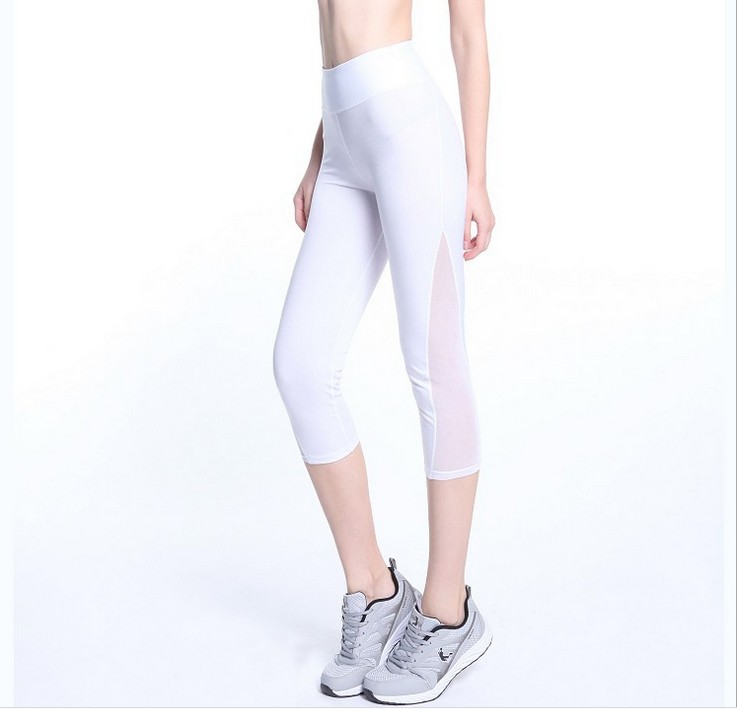 European and American best-selling seven-point yoga pants for buttocks lifting and fitness, large-sized spliced women's leggings Application Scenario