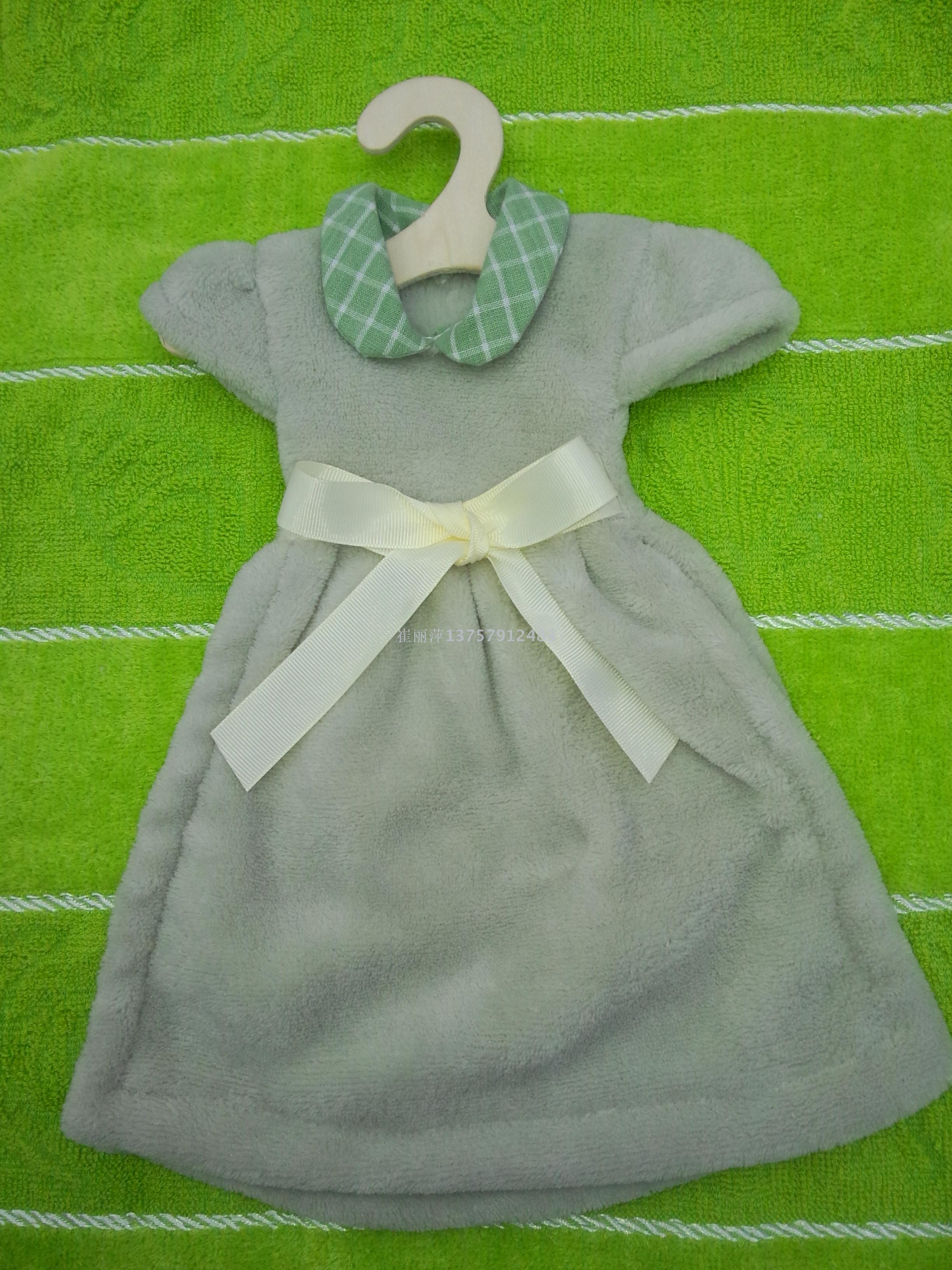 Small clothes hanging towel, super absorbent, beautiful and practical to place at home details Picture