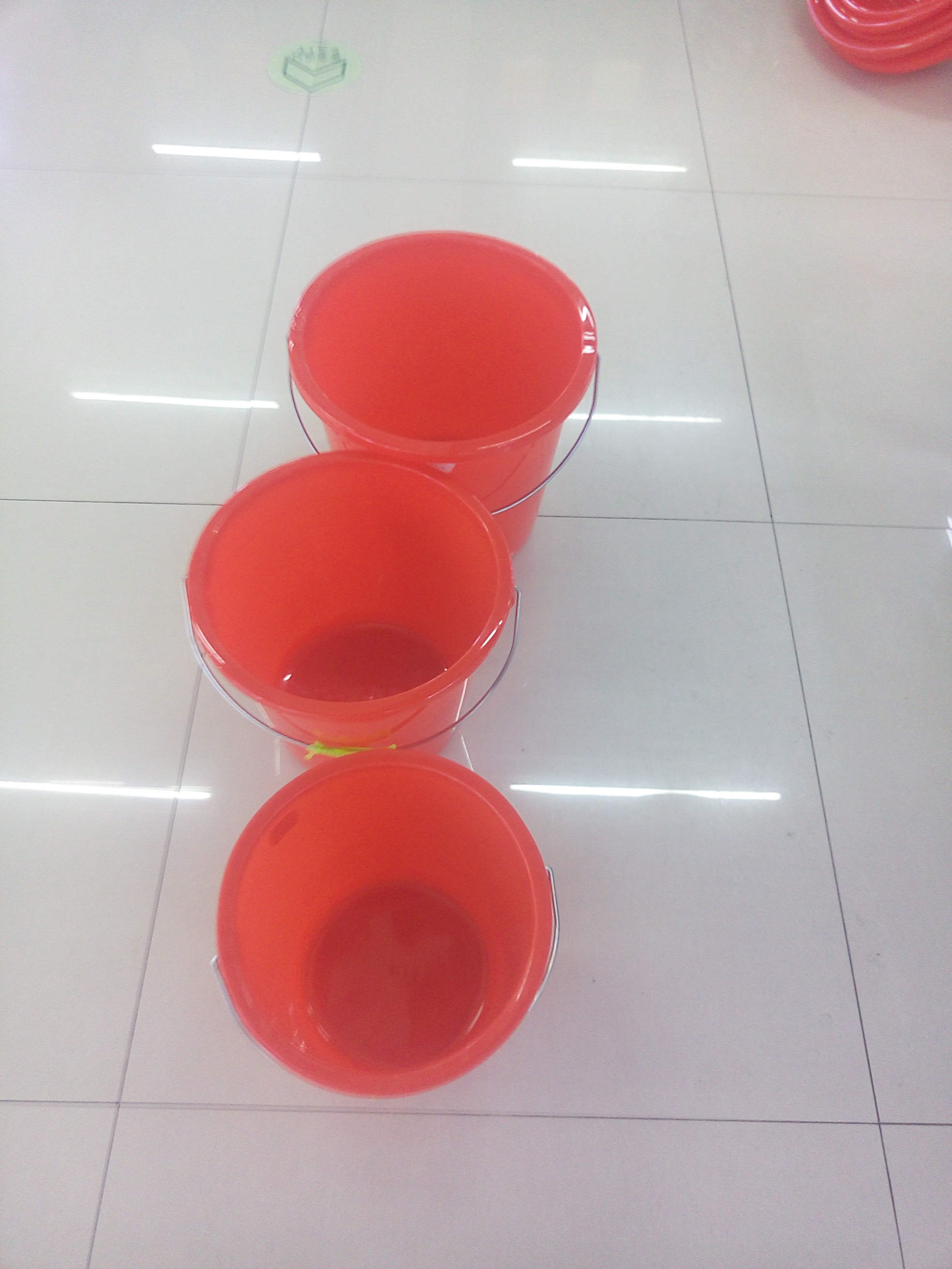 Wholesale supply buckets thickened large like buckets 314-318 buckets