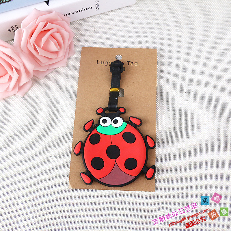 Travel Soft Plastic Luggage Tag Creative Cartoon Button Tag Backpack Pendant Application Scenario
