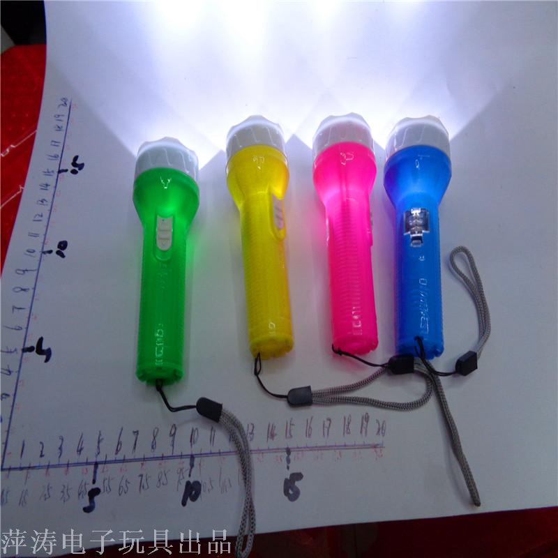 Children's toys 8716 flashlight, gift keychain, LED night light, light source, factory direct sales Application Scenario