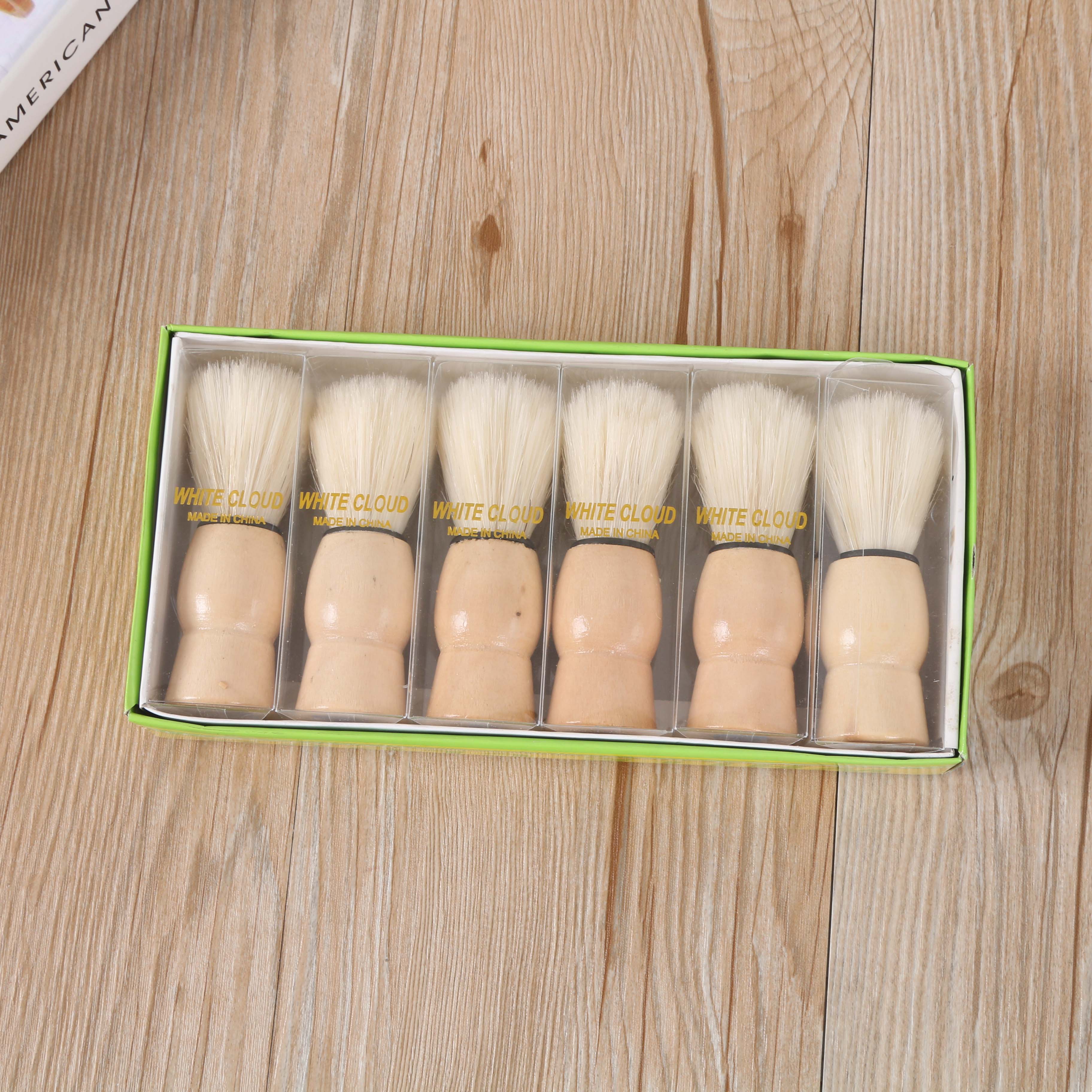 Soft-bristled shaving brush, men's shaving brush, fashionable wooden-handled shaving brush, shaving foam brush, men's cleaning brush full figure