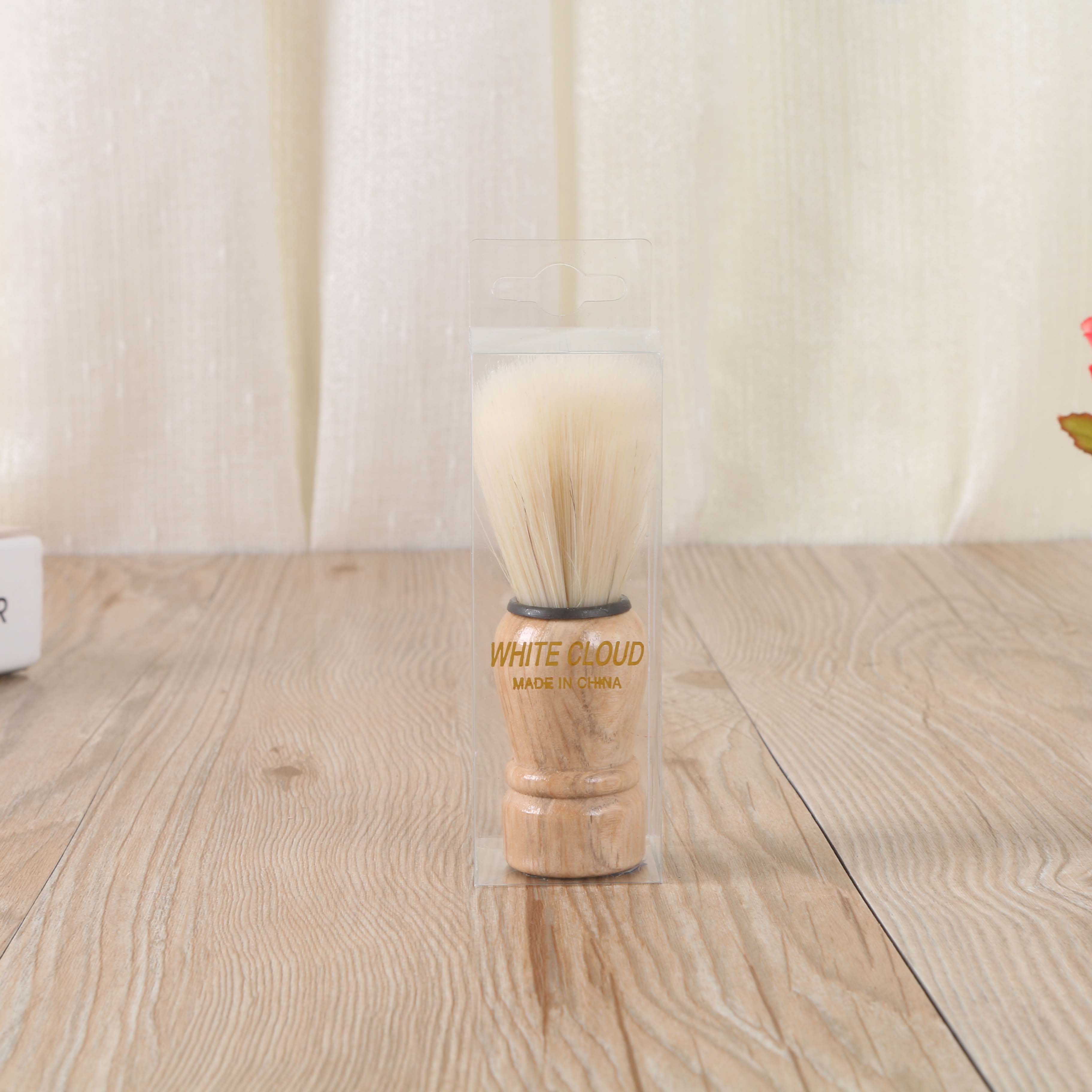 Soft-bristled shaving brush, men's shaving brush, fashionable wooden-handled shaving brush, shaving foam brush, cleaning brush details Picture
