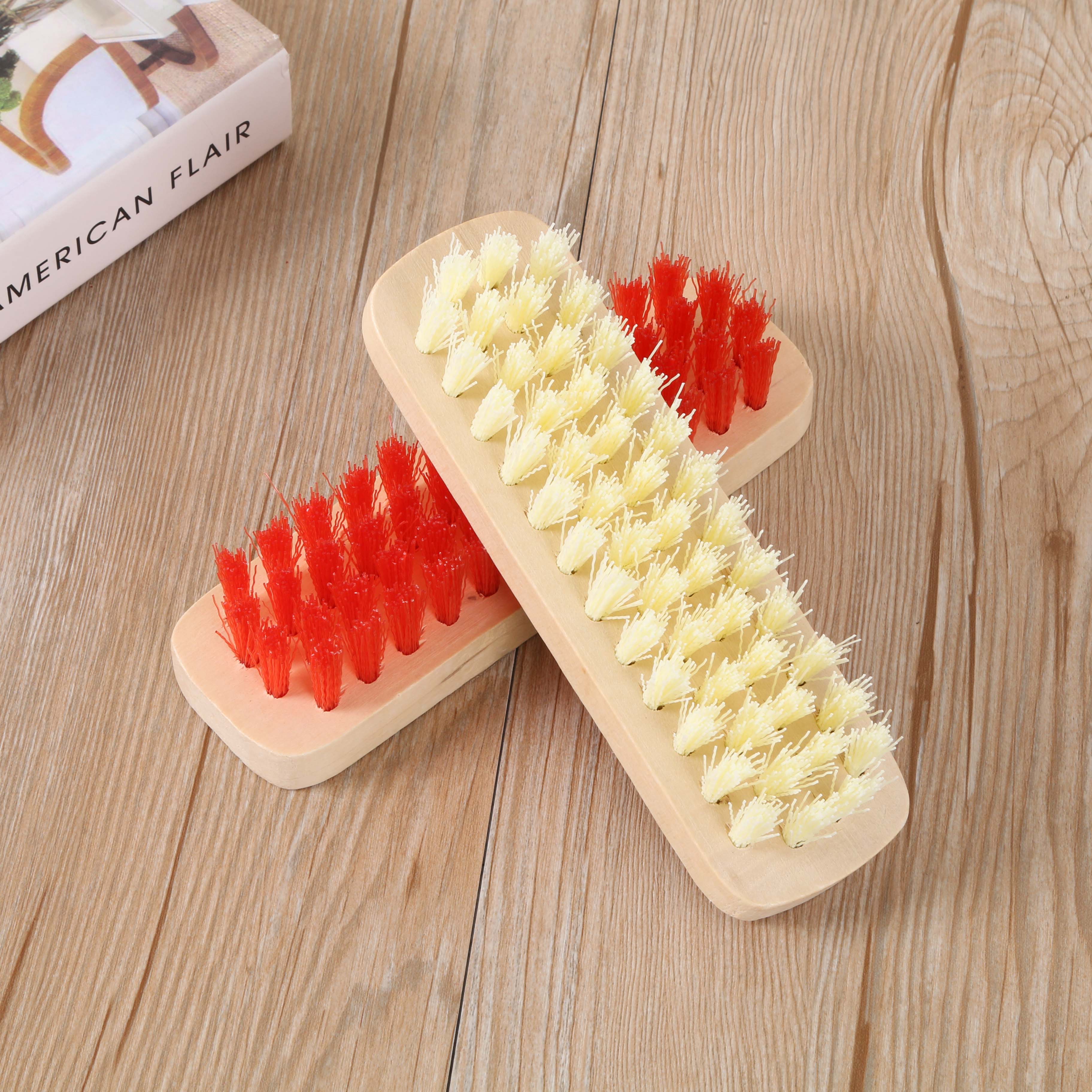 Wooden multi-functional laundry brush, powerful cleaning brush, soft-bristled shoe brush, plastic floor brush full figure
