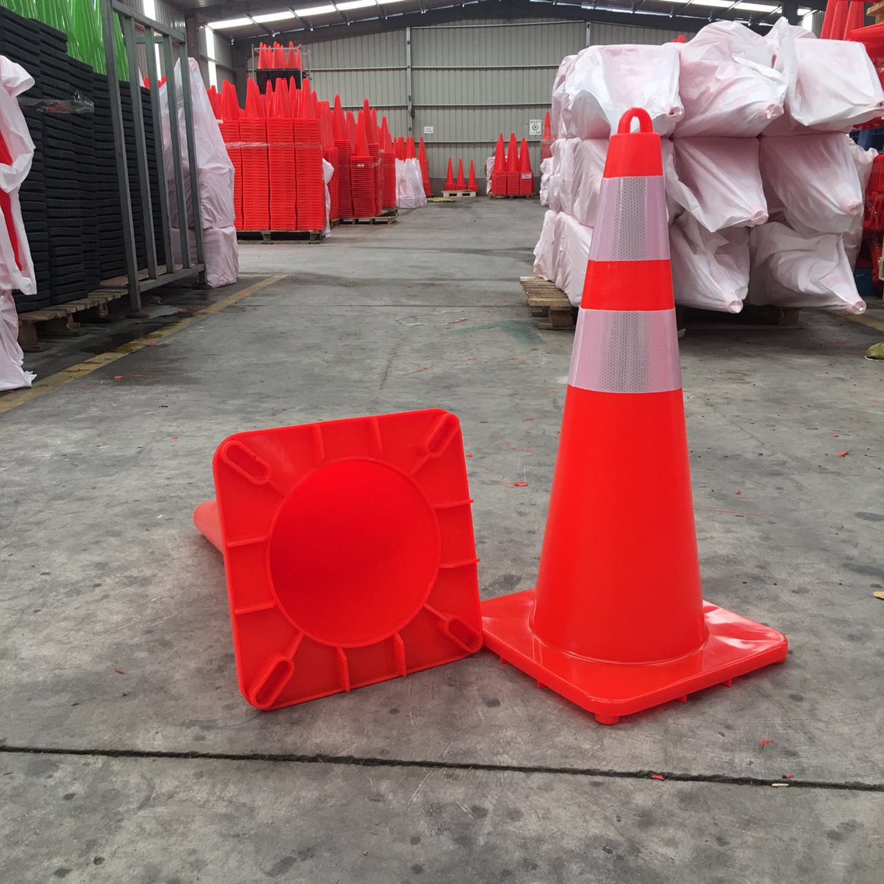 【红英劳保】交通设施 广角镜 路锥 塑料链条厂家直销