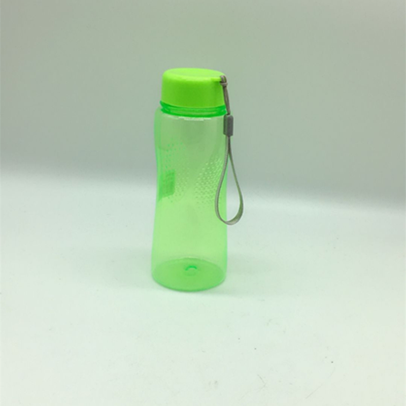 Sunshine Department Store plastic water cups, transparent water cups with rope mouths Application Scenario