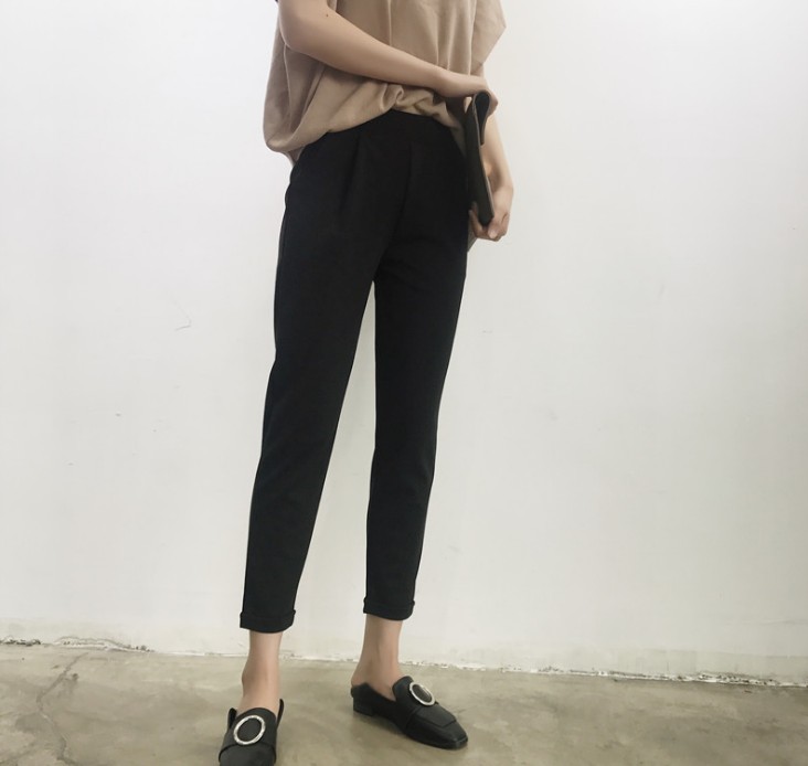 The new Korean-style student wide-leg casual loose nine-inch radish suit women's pants are trendy and versatile