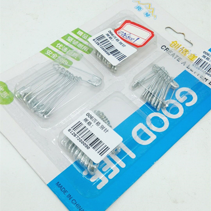Sunshine Department Store's four-compartment pins of various sizes and models are mixed, including card suction pins, safety pins, and old-fashioned pins Application Scenario