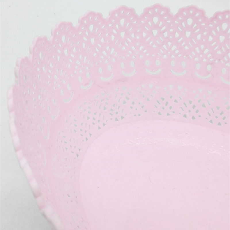 Sunshine Department Store's modern creative plastic fruit platter, dried fruit platter, plastic hollowed-out lace fruit basket Specification image